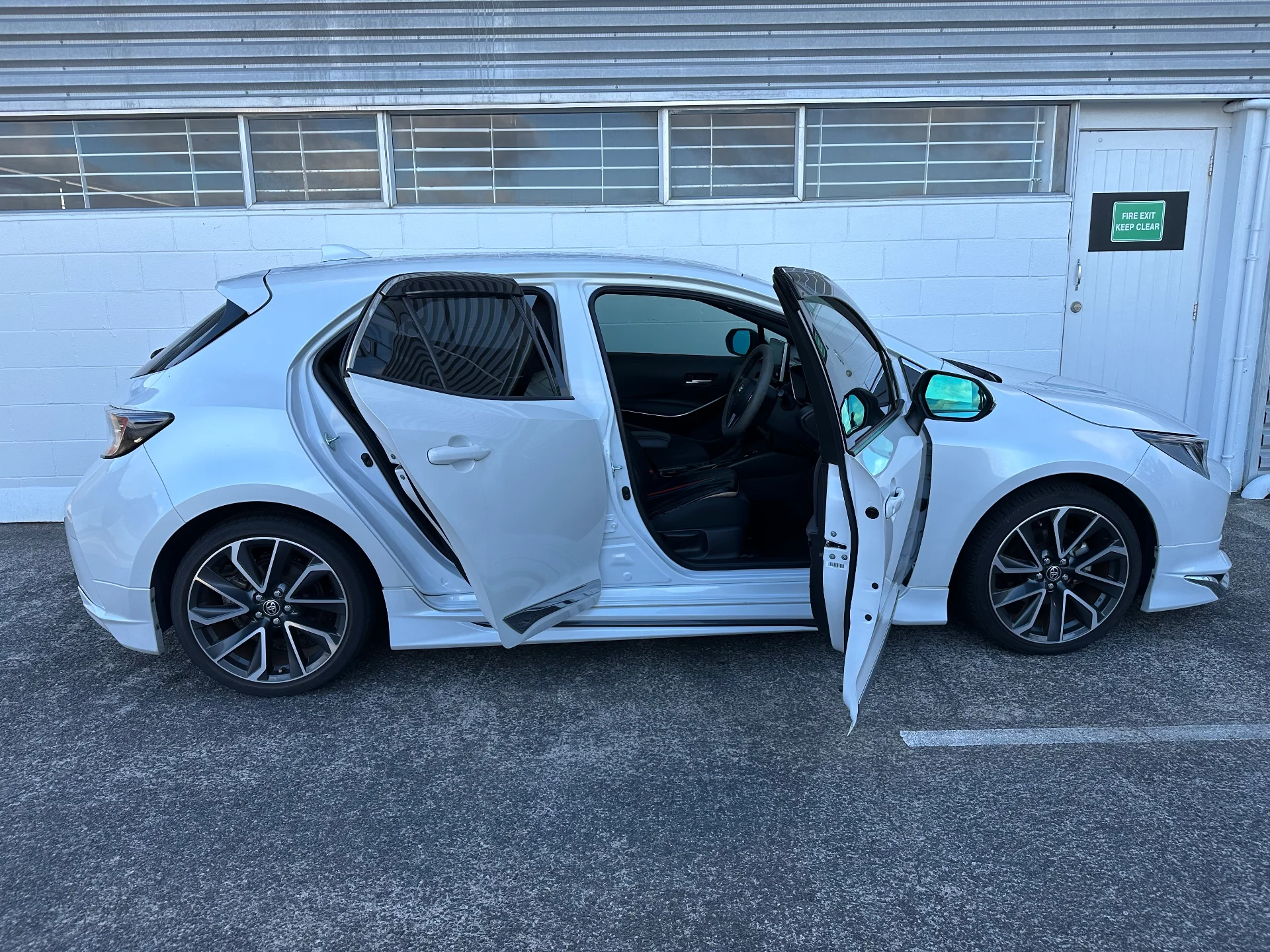 2021 Toyota Corolla Sport hybrid 3